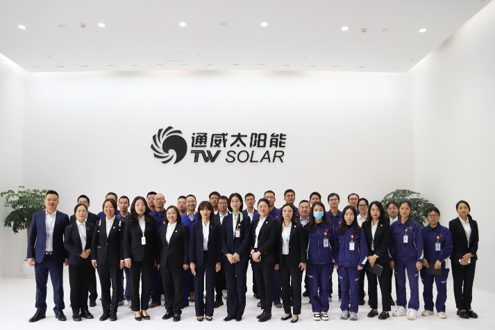 d405d0355dfc13f09e581a6e3584cea3.jpg d405d0355dfc13f09e581a6e3584cea3.jpg