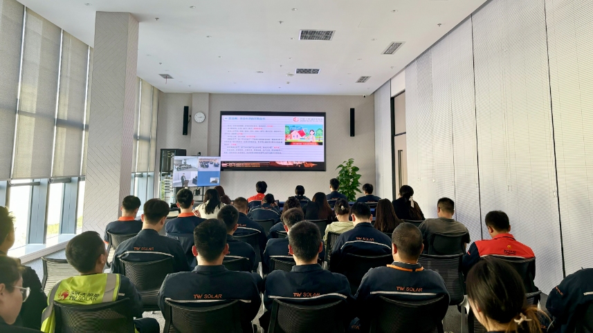 4004f6df22b3d6de098c94d507772caa.jpg 4004f6df22b3d6de098c94d507772caa.jpg