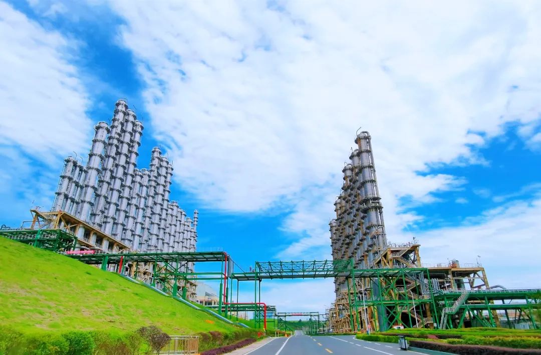 f05814efe03e65124e6babcd09a927ee.jpg f05814efe03e65124e6babcd09a927ee.jpg