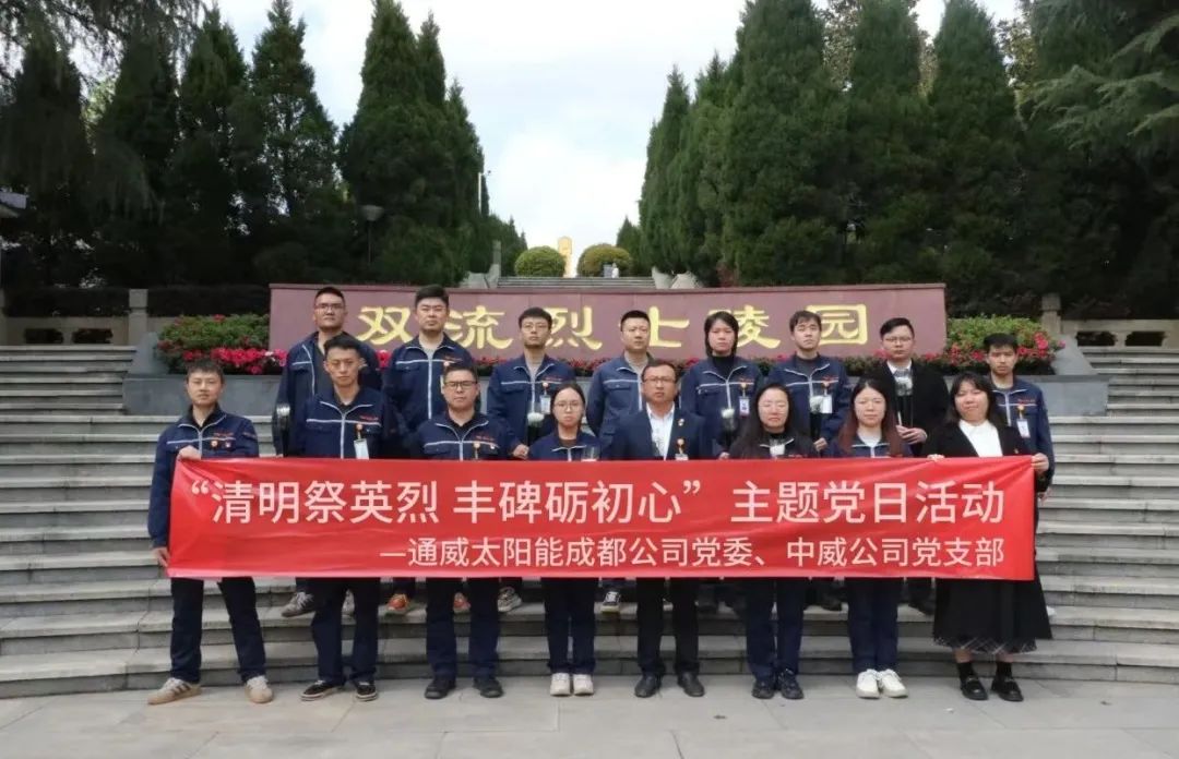 24fcc2bd4ab7cd1408eb6b3e524a4d7d.jpg 24fcc2bd4ab7cd1408eb6b3e524a4d7d.jpg