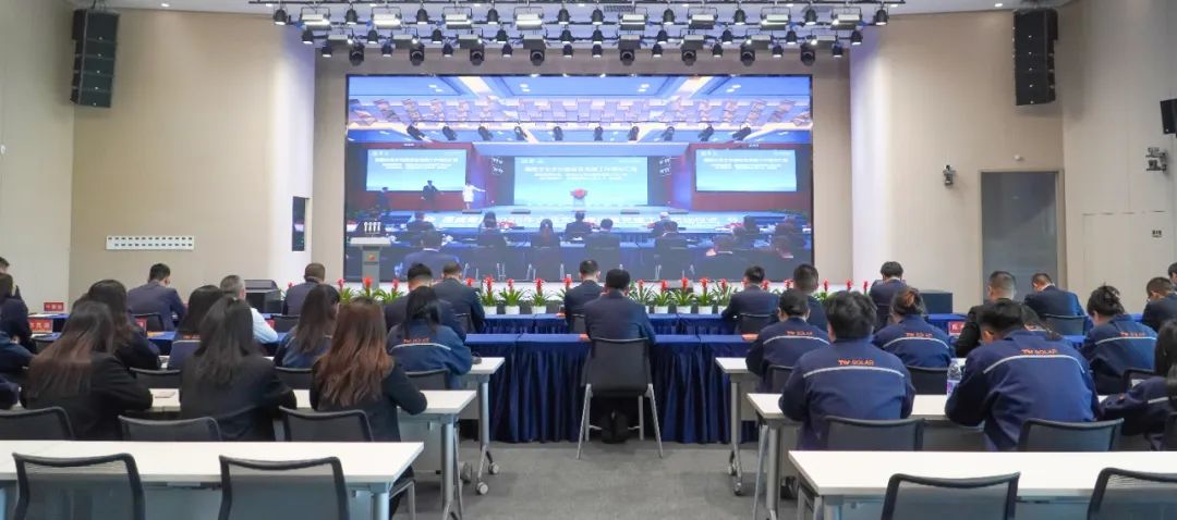 9ed83d34c2c6bb2dd178ffd9fbd7521e.jpg 9ed83d34c2c6bb2dd178ffd9fbd7521e.jpg