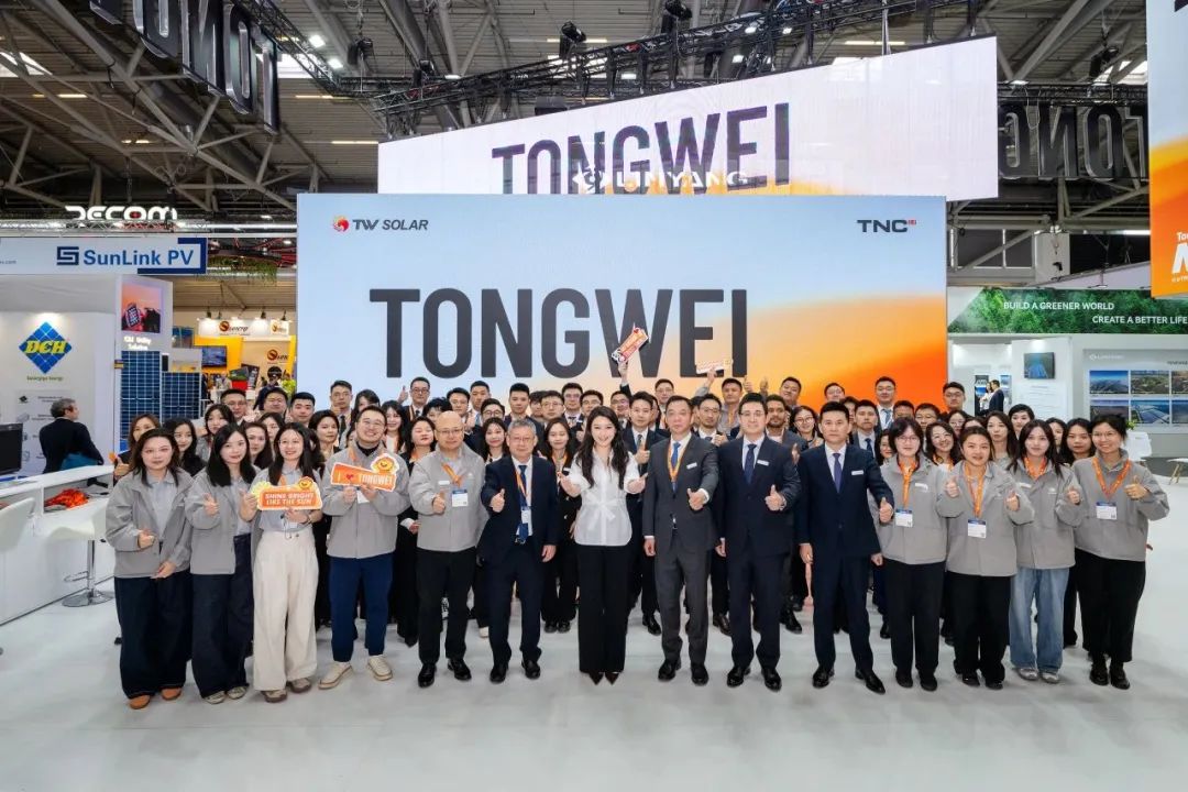 ab527337cf1ef8f72e3414df32f2ccd3.jpg ab527337cf1ef8f72e3414df32f2ccd3.jpg