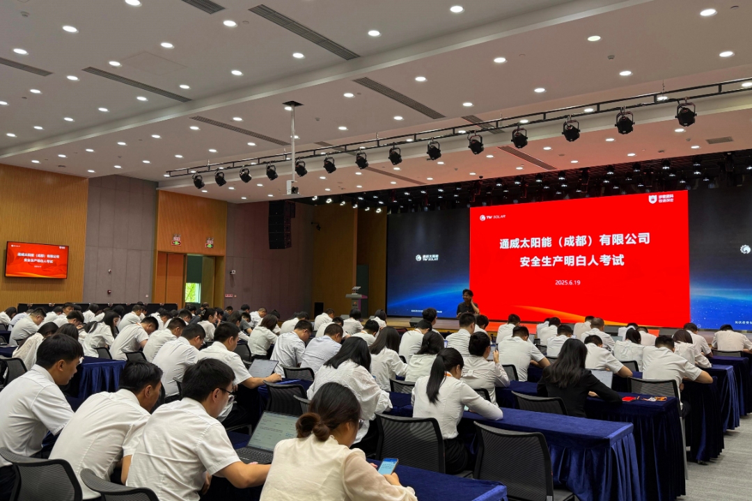 161cd05741a0c379f4883df319348b88.jpg 161cd05741a0c379f4883df319348b88.jpg