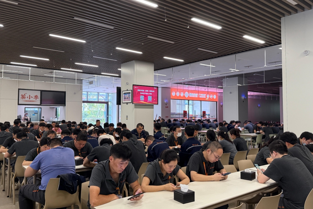 3578ef0571bc81a56f6bbabd336b01fb.jpg 3578ef0571bc81a56f6bbabd336b01fb.jpg