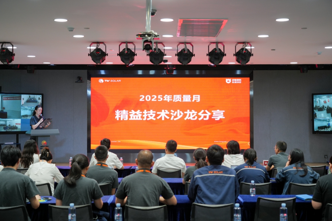 81b800d0e4b561a5eb32bc0941b35da9.jpg 81b800d0e4b561a5eb32bc0941b35da9.jpg