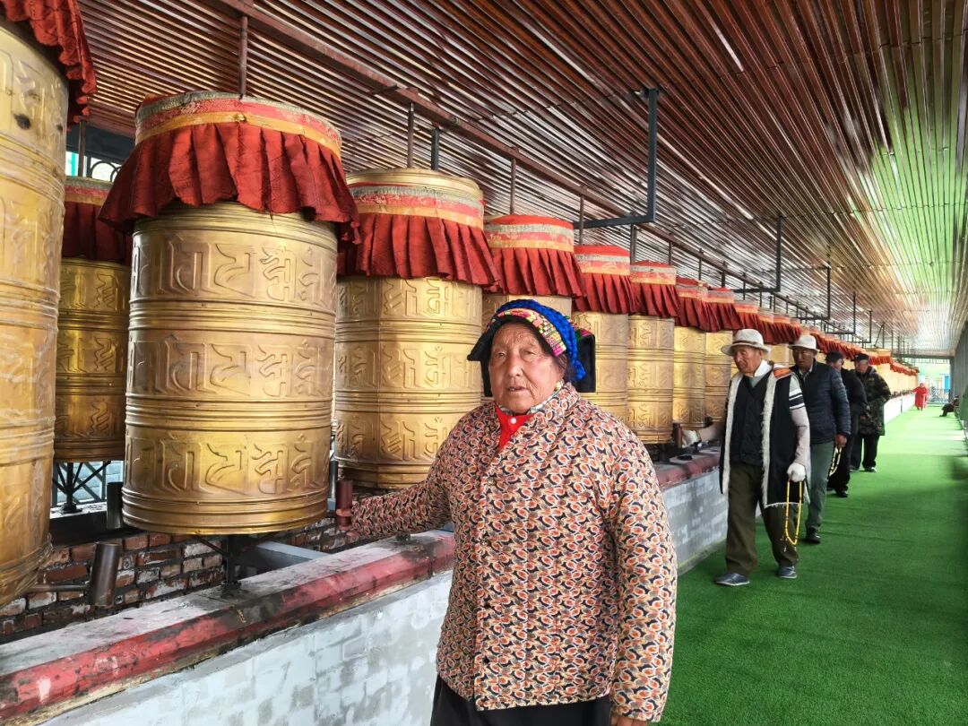 29e869901d1e021adf9b00d89c75bf6a.jpg 29e869901d1e021adf9b00d89c75bf6a.jpg