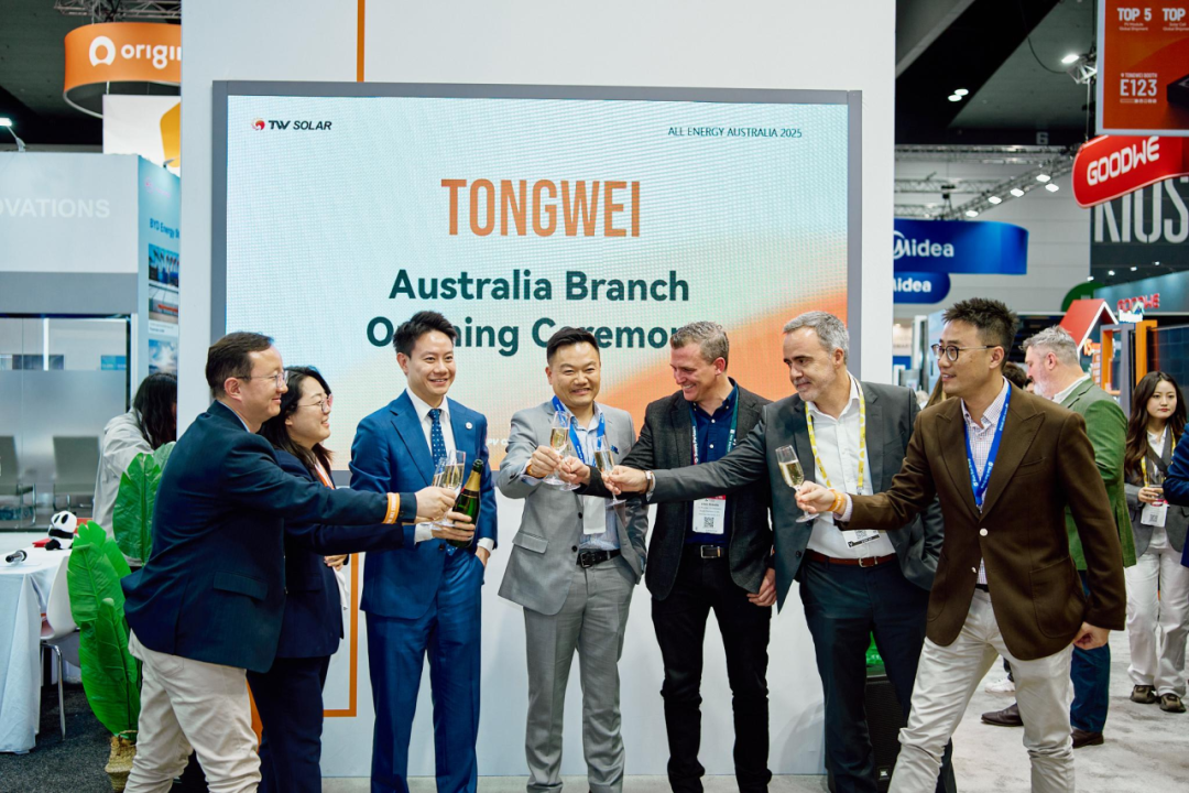 82c13cb565f1d5d5c0fd5d88f9002a47.png 82c13cb565f1d5d5c0fd5d88f9002a47.png