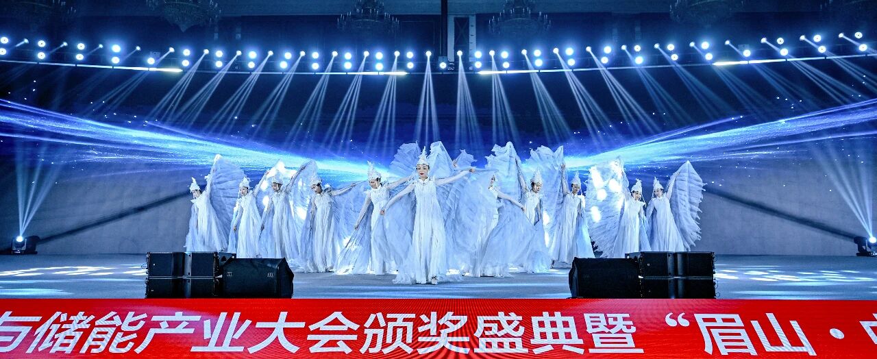 498281df3cbf5f4fab492a88a4c443c2.jpg 498281df3cbf5f4fab492a88a4c443c2.jpg