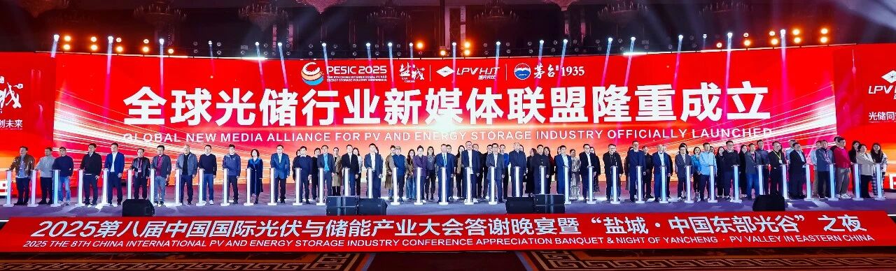 65bc8e11cce92be81a8d4ca64a130a29.jpg 65bc8e11cce92be81a8d4ca64a130a29.jpg