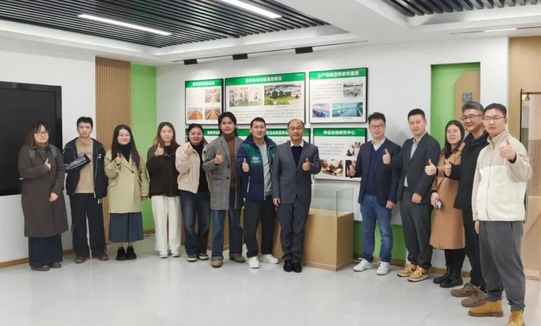 d9bce0617d39257bd2cd773a479686a2.jpg d9bce0617d39257bd2cd773a479686a2.jpg