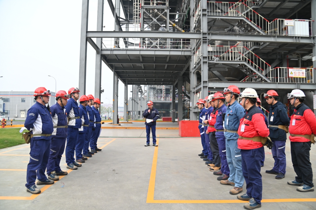 77b2c97fe6696171144fd933a77590bd.jpg 77b2c97fe6696171144fd933a77590bd.jpg