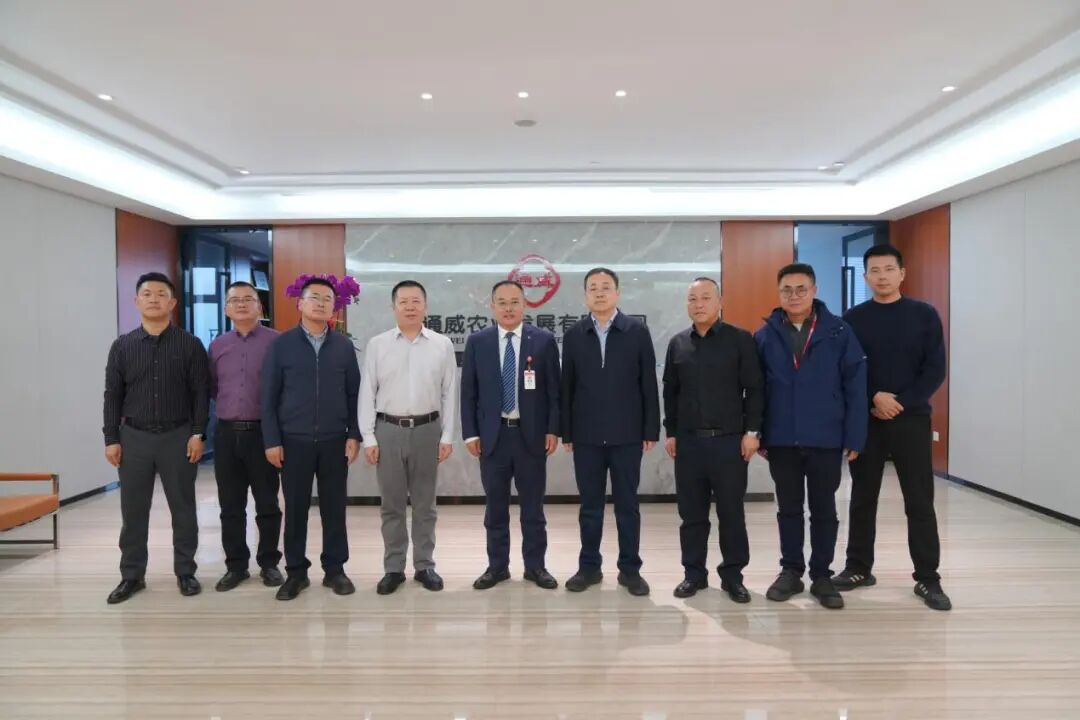 9b4a6fd6d8c181fba5154c4ac339a9ee.jpg 9b4a6fd6d8c181fba5154c4ac339a9ee.jpg