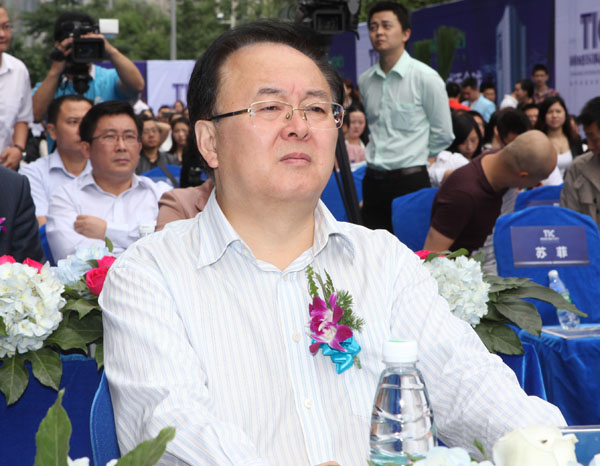 省政協(xié)副秘書長、民建四川省委副主委王元勇出席啟動儀式